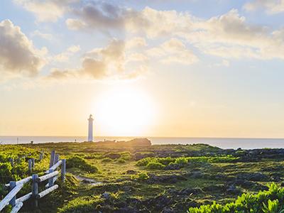 残波岬（ざんぱみさき）