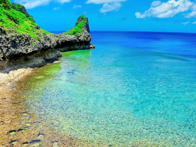 残波岬（ざんぱみさき）