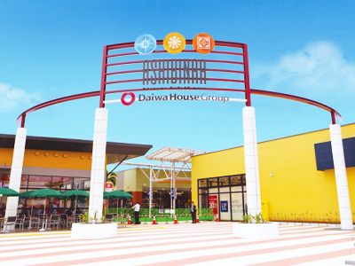 沖縄アウトレットモールあしびなー